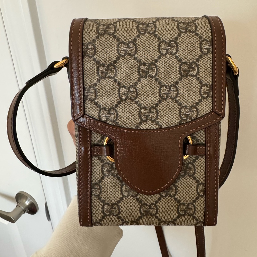 Gucci bag - Please see exact details in the photos.